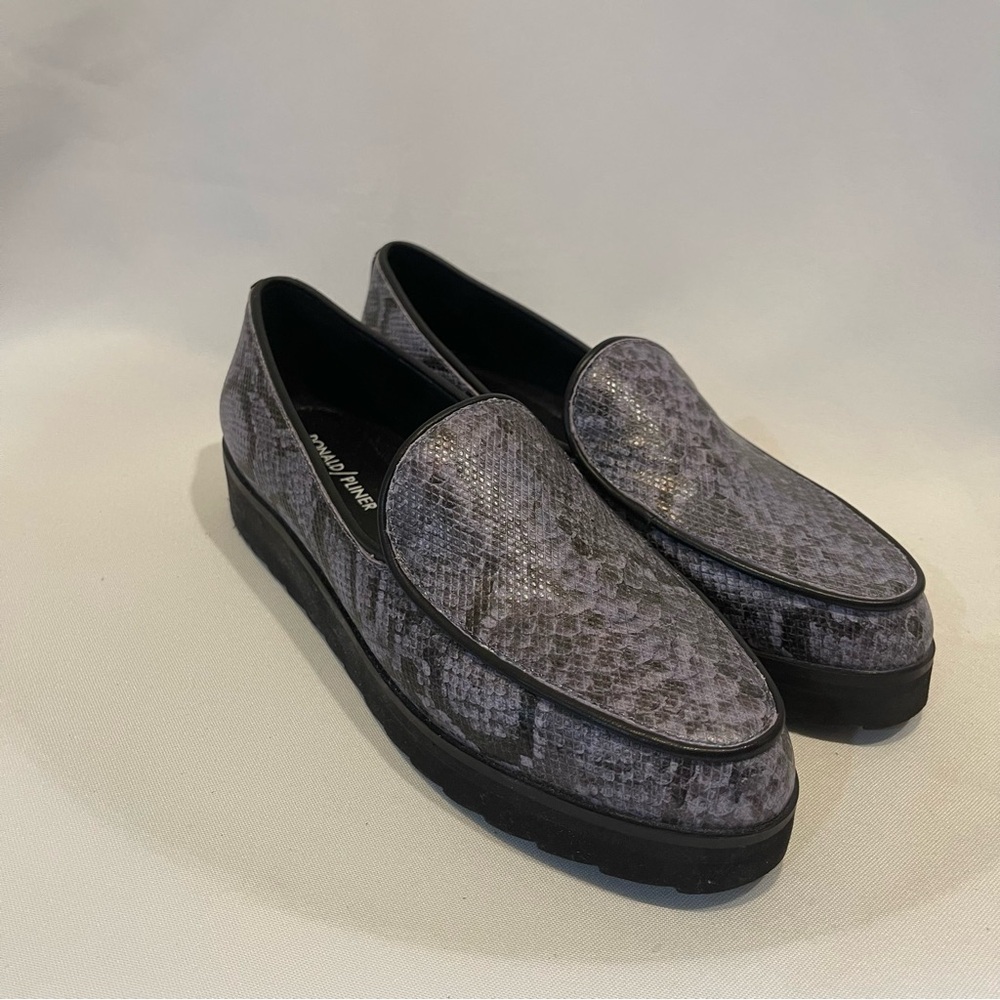 Donald J Pliner Shoes Women’s 7.5 M‎ Loafers Moccasins Elio Leather Lavender